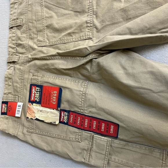 Wranglers 38 x 30 cargo men’s pants - Picture 4 of 5